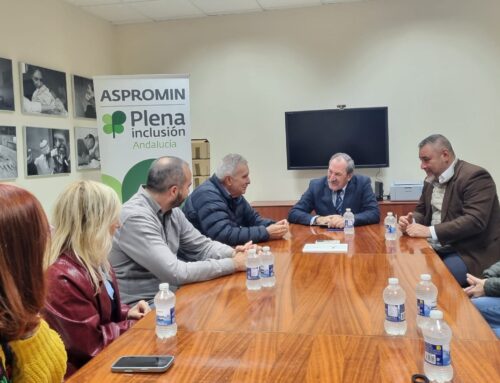 Fundación Atalaya y Aspromin renuevan su convenio para un parking solar